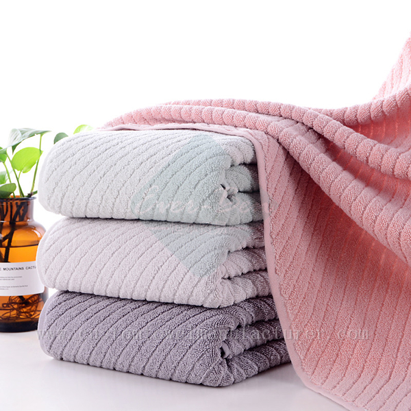 China Bulk striped beach towel Factory